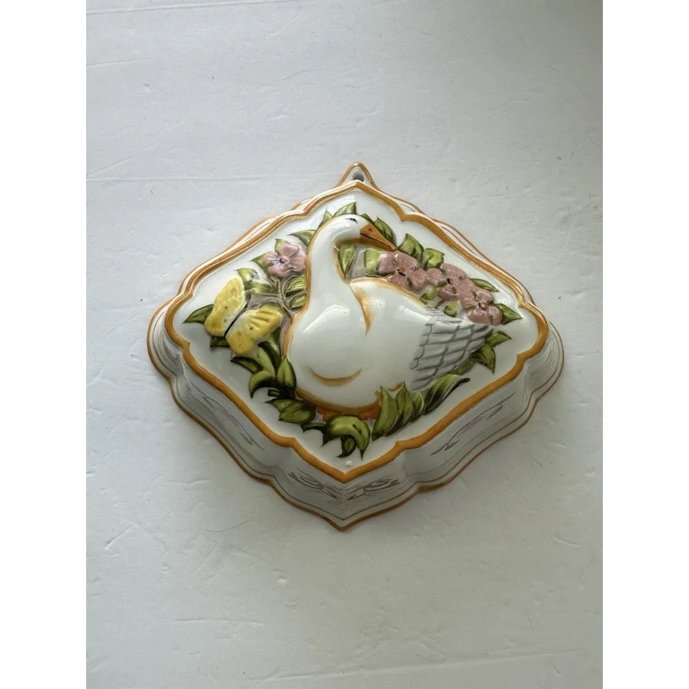 1986 Goose Butterfly Le Cordon Bleu Kitchen Mold Franklin Mint Porcelain Cottage